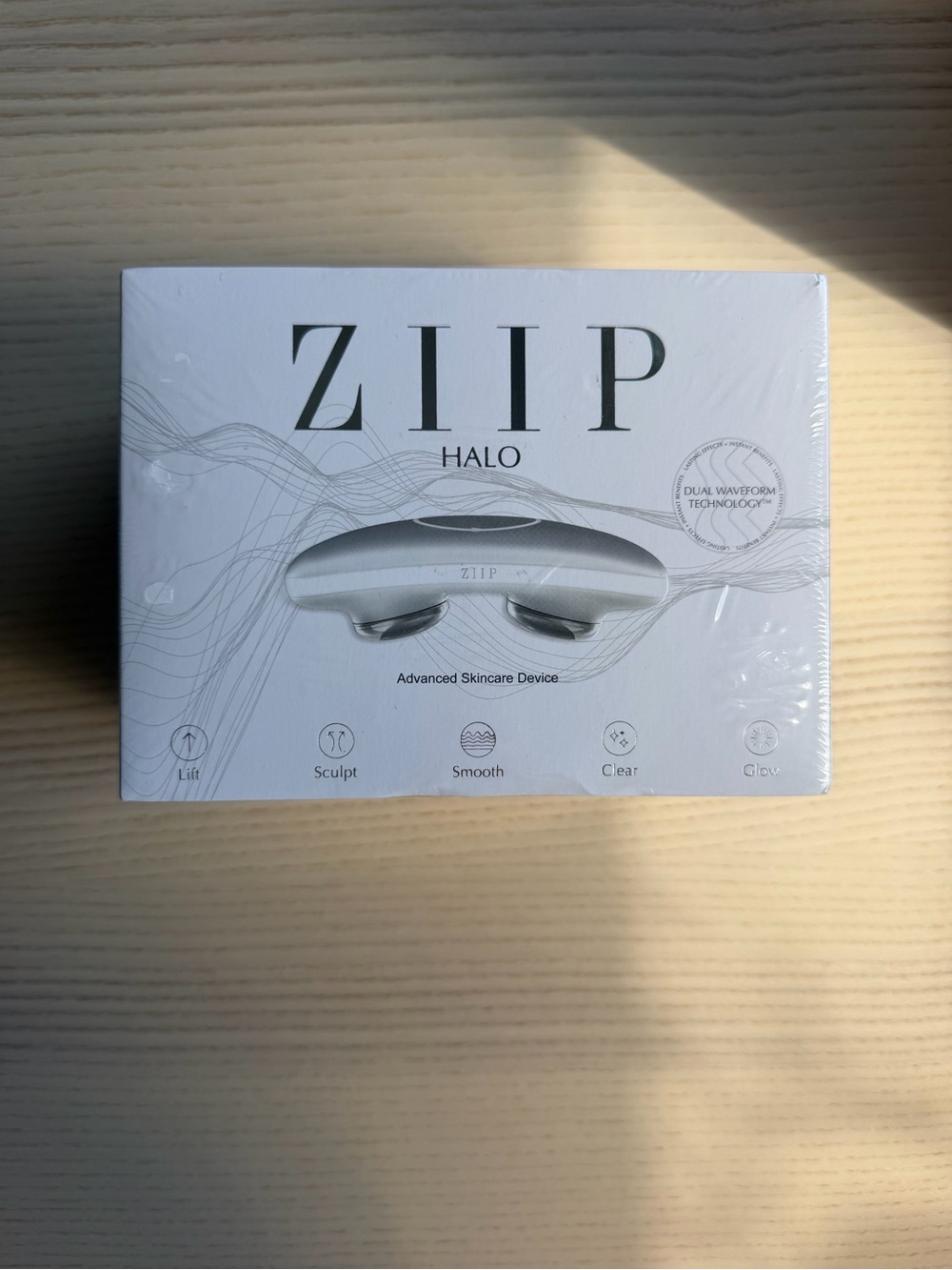 NIB ZIIP HALO Advanced Skincare Device - Microcurrent & Nanocurrent